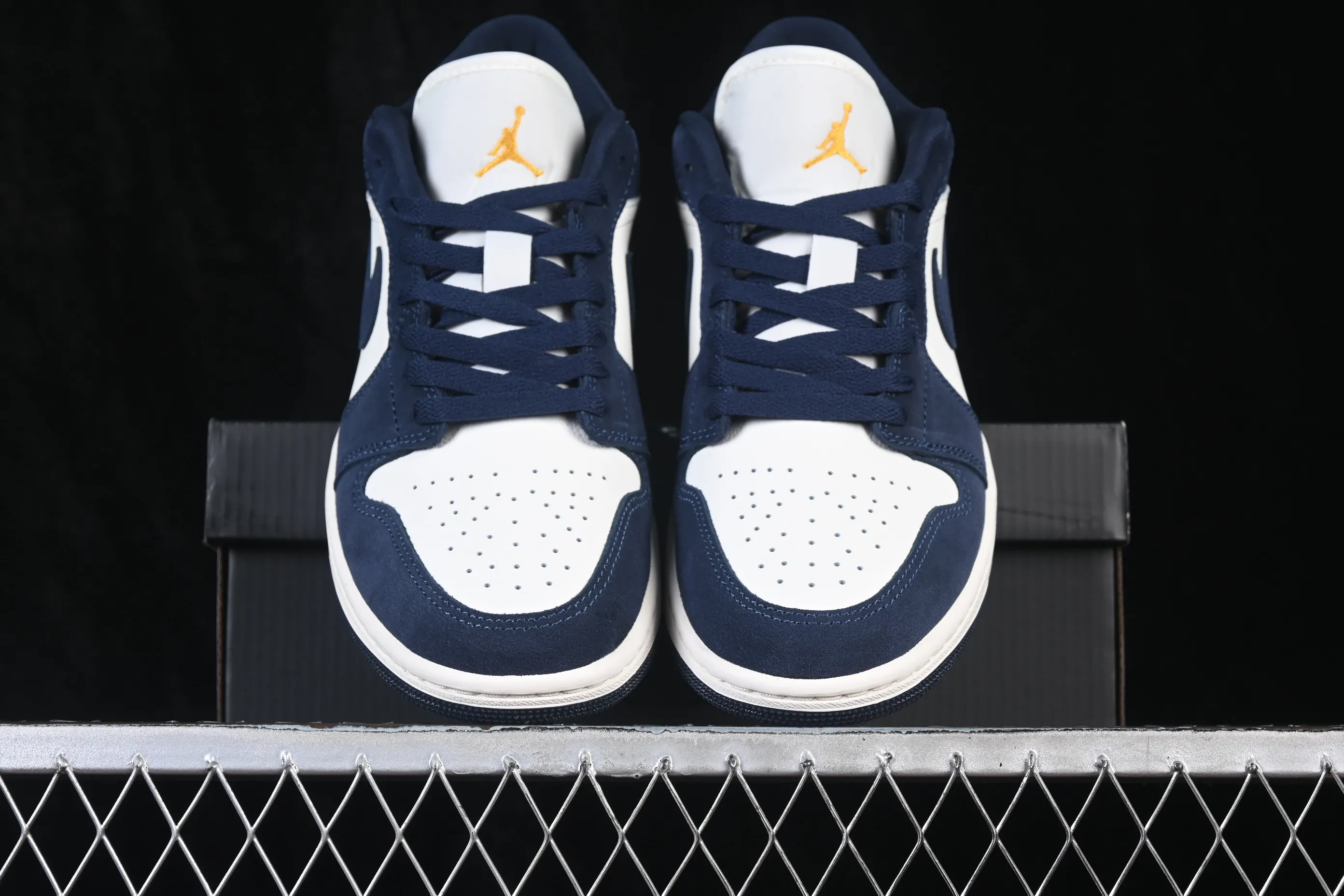 All categories Air Jordan Jordan series basketball shoes Air Jordan 1 Low G version pure original Air Jordan 1 Low AJ1 Joe 1 Obsidian low-top cultural casual sneakers IO7448-400